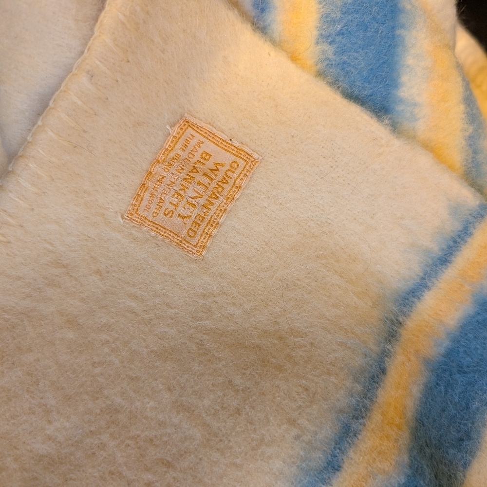 Whitney made in England vintage blanket in VGUC - Picture 5 of 11
